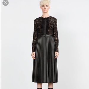 Zara Black long sleeve Midi Dress!